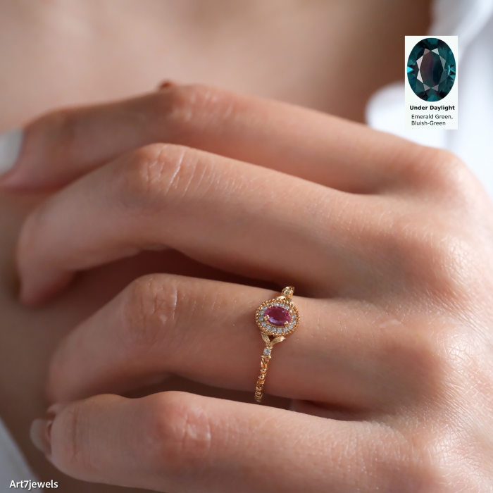 Dainty alexandrite ring, Genuine oval alexandrite ring, Natural alexandrite jewelry, Minimalist gold color ring, Silver Ring, Gifts for her