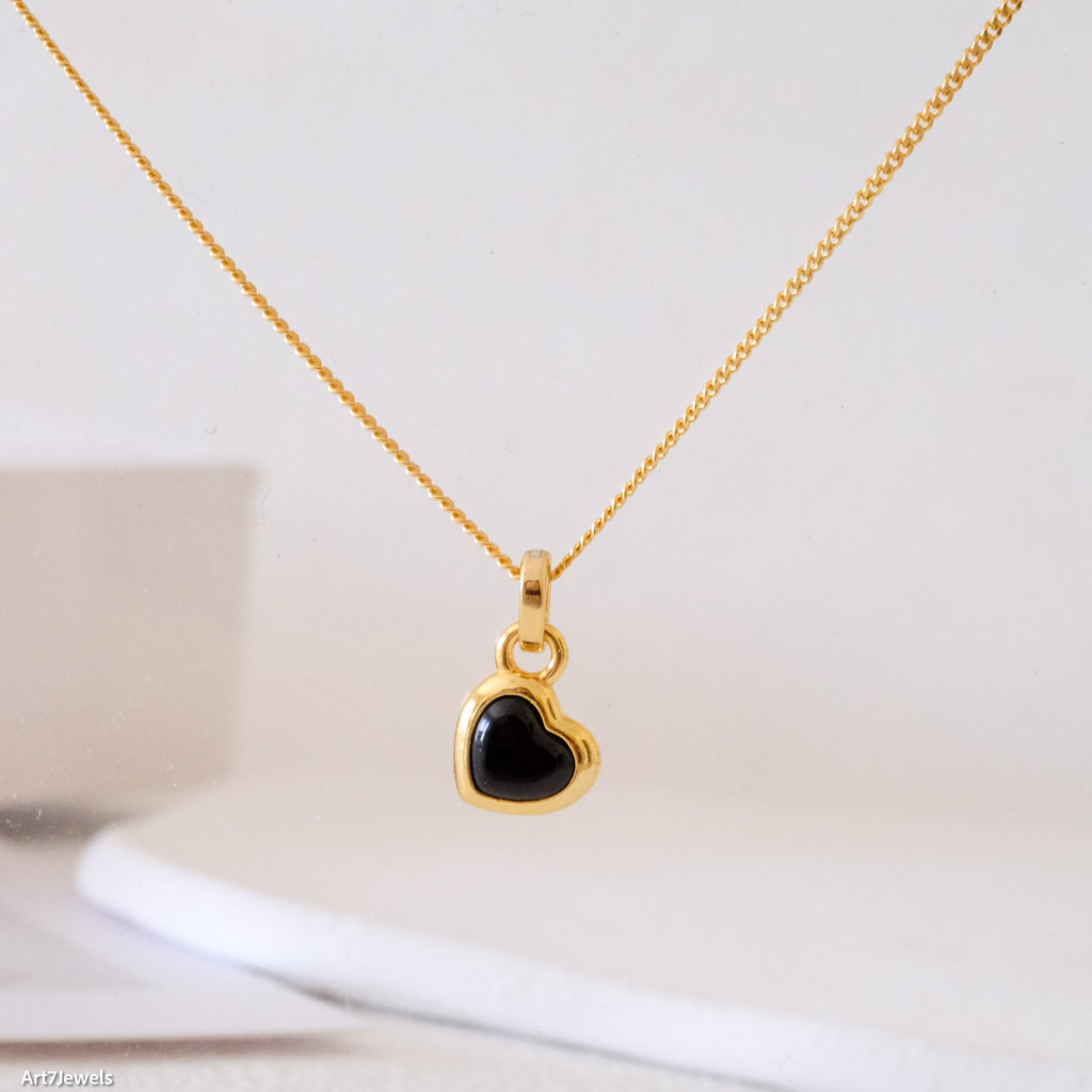 Dainty heart black onyx necklace, Minimalist heart pendant necklace, Tiny pendant necklace, Necklace for women, Gifts for her