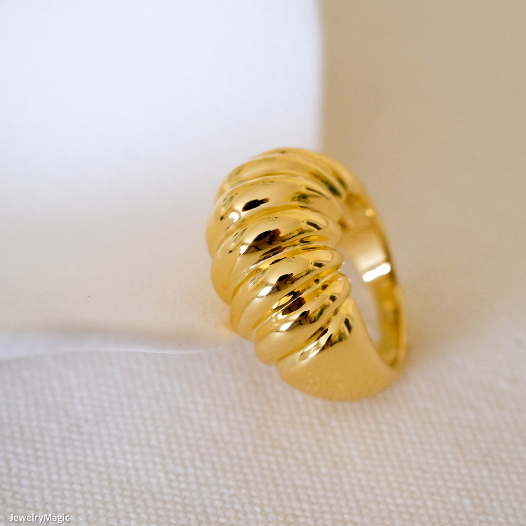 Croissant Ring, Chunky gold ring, Thick band ring, Gifts for her