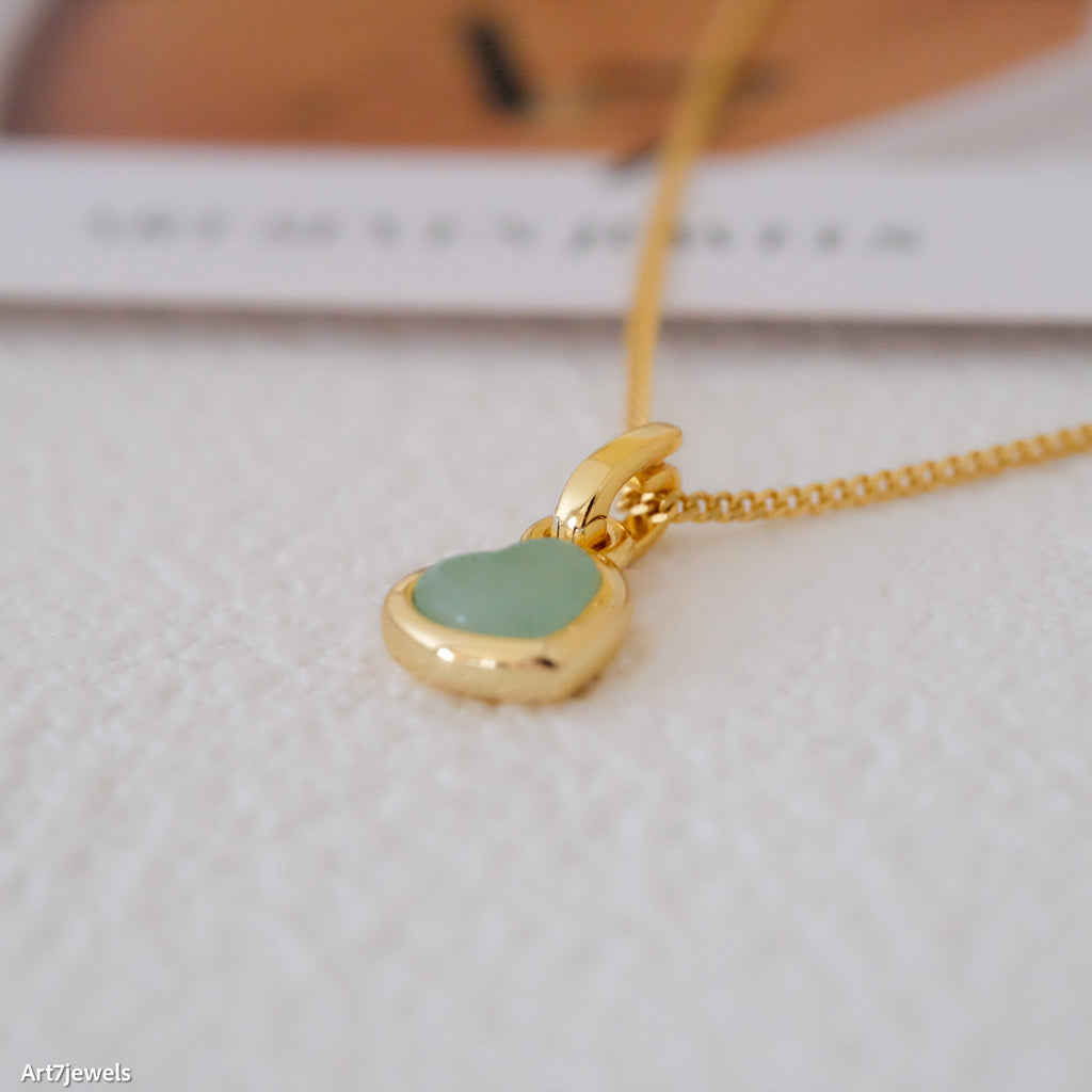 Minimalist heart pendant necklace, Dainty green jade pendant necklace, Gifts for sister, Gifts for her