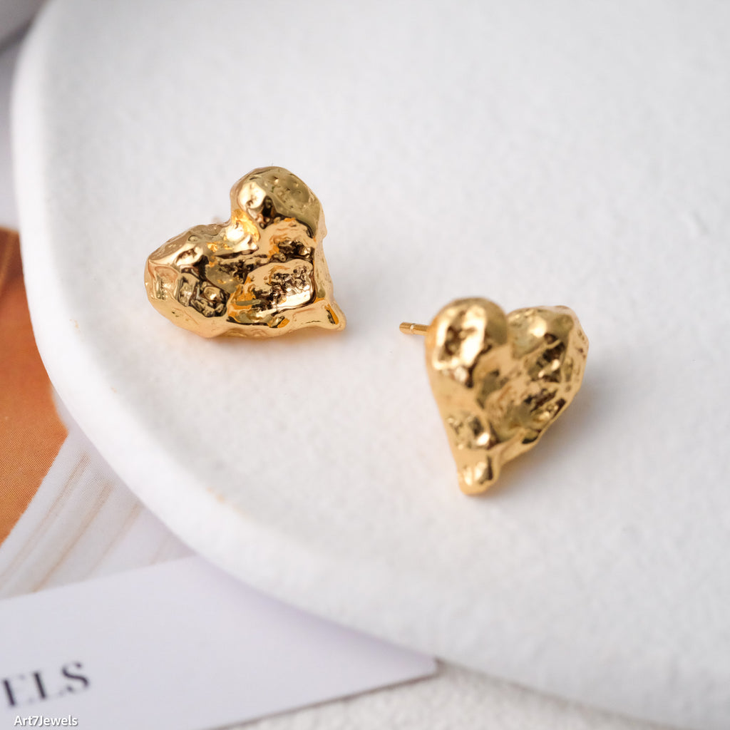 Chunky heart earrings