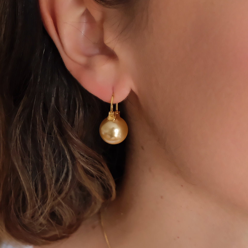 Gold pearl drop earrings