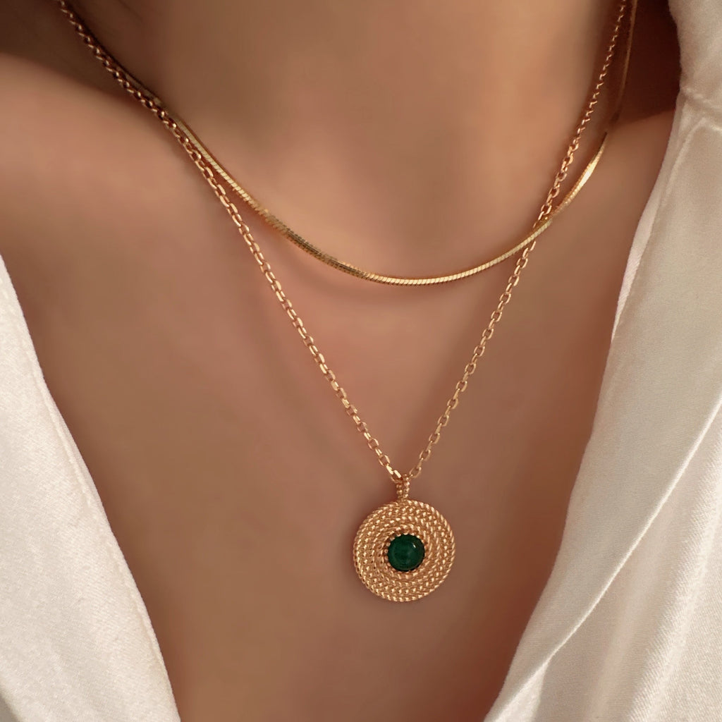 Layered necklace set