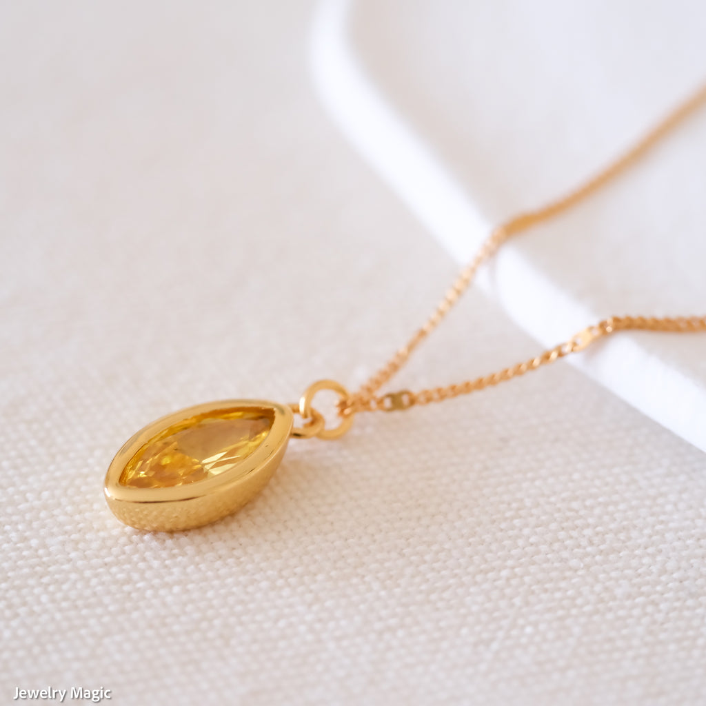 Gemstone necklace, Chunky gold necklace, Gifts for her