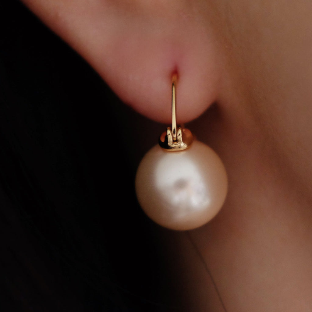 Pink pearl earrings