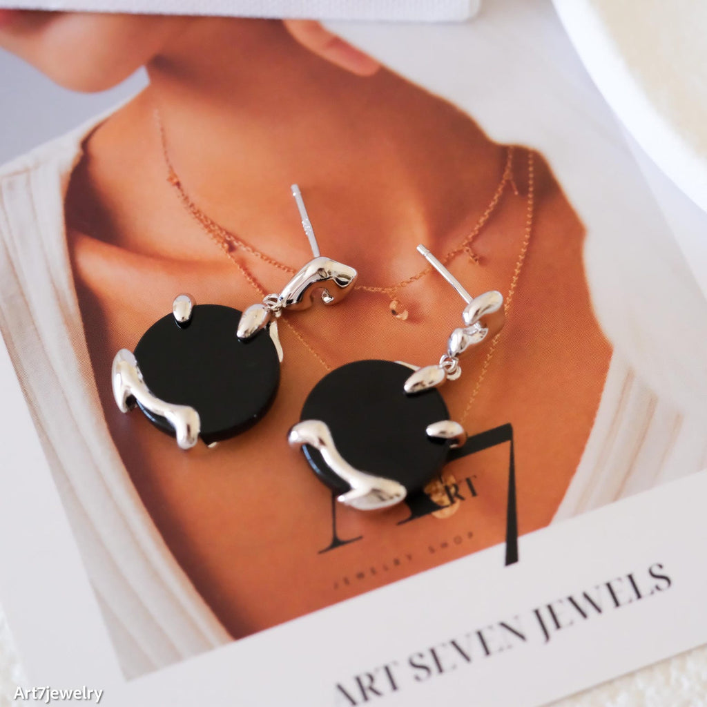 Round Black Onyx Earrings, Silver Mismatch Earrings, Statement earrings, Black stone earrings, 925 Silver earrings, Gifts for her