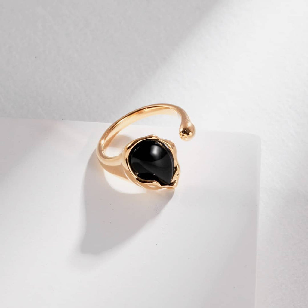 onyx ring