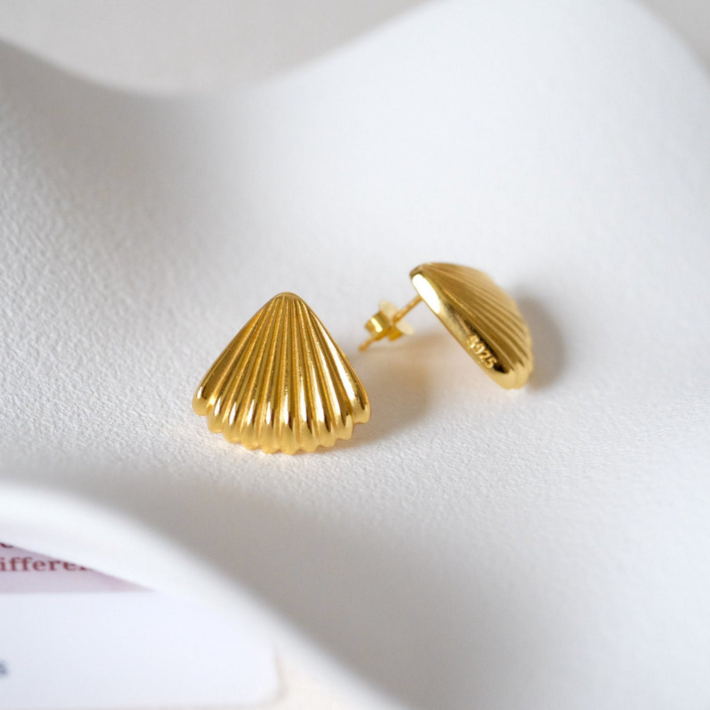 seashell earrings