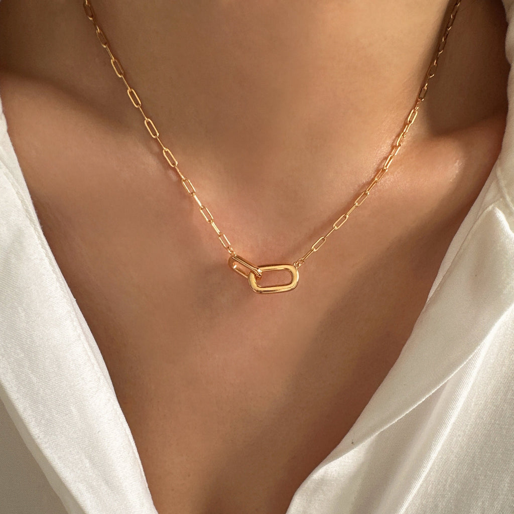 Paperclip choker necklace