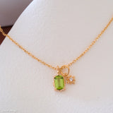 Collar de peridoto baguette