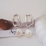 pearls hoop earrings