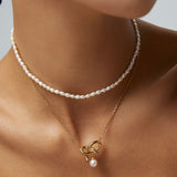 Pearls necklace